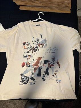 White Team Photo Graphic T-Shirt Raiders Vintage Tee